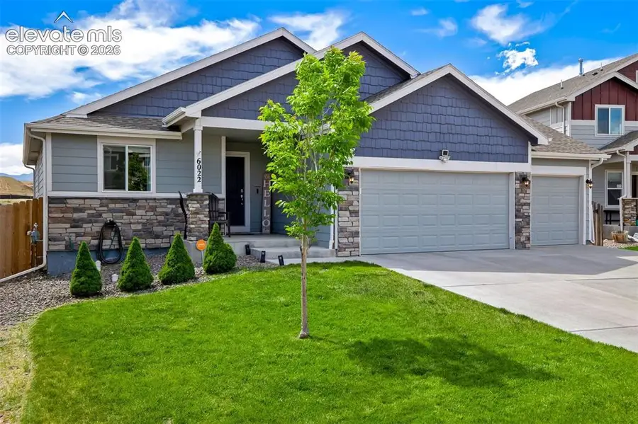 6022 Meadowbank Lane, Colorado Springs, CO 80925 - #2