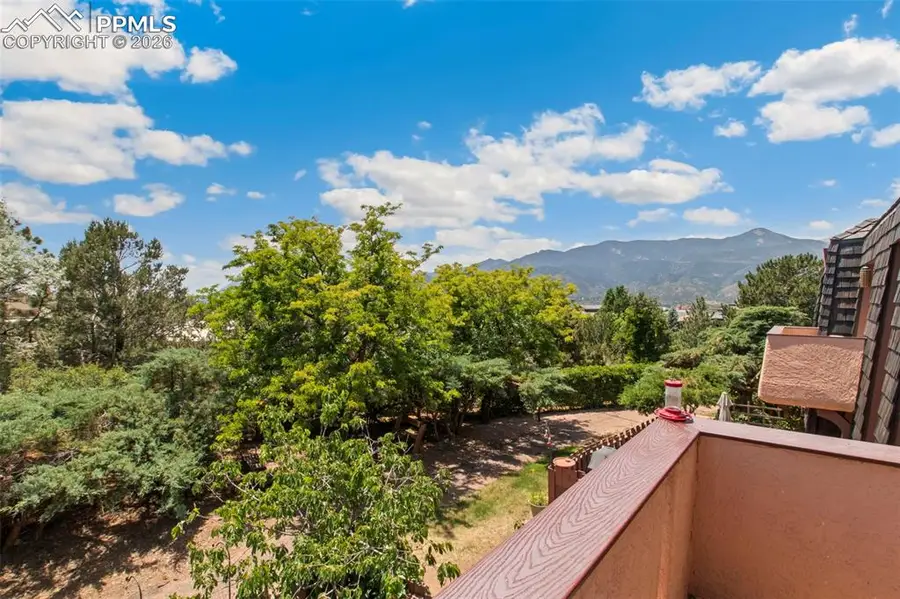 2927 Mesa Road #C, Colorado Springs, CO 80904 - #2