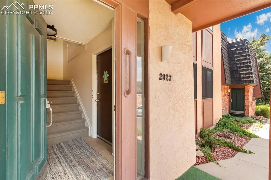 2927 Mesa Road #C, Colorado Springs, CO 80904 - #3