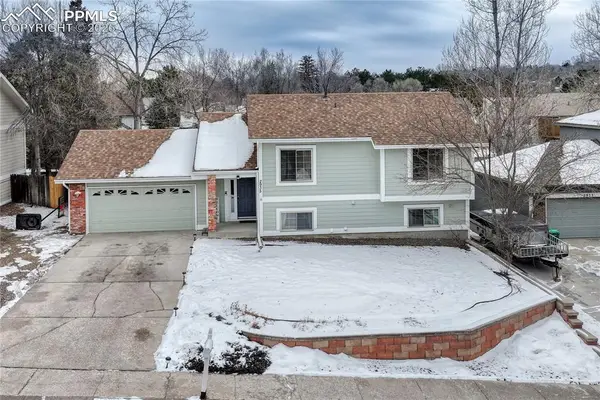 2935 Rolling Wood Loop, Colorado Springs, CO 80918