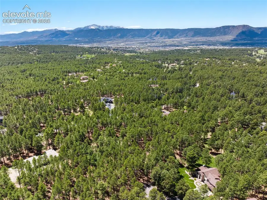 140 E Stirrup Trail, Monument, CO 80132 - #2