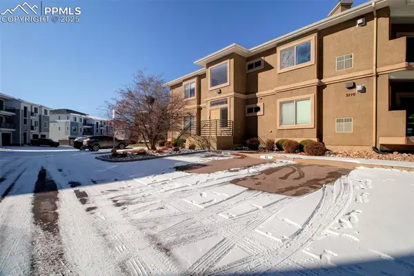 3770 Presidio Point #101, Colorado Springs, CO 80920