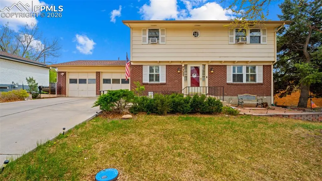 17 W Clover Circle, Colorado Springs, CO 80906 - #1