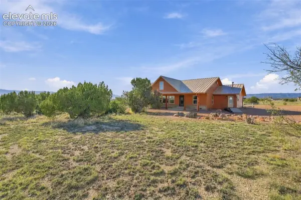 1166 Top Notch Trail, Penrose, CO 81240