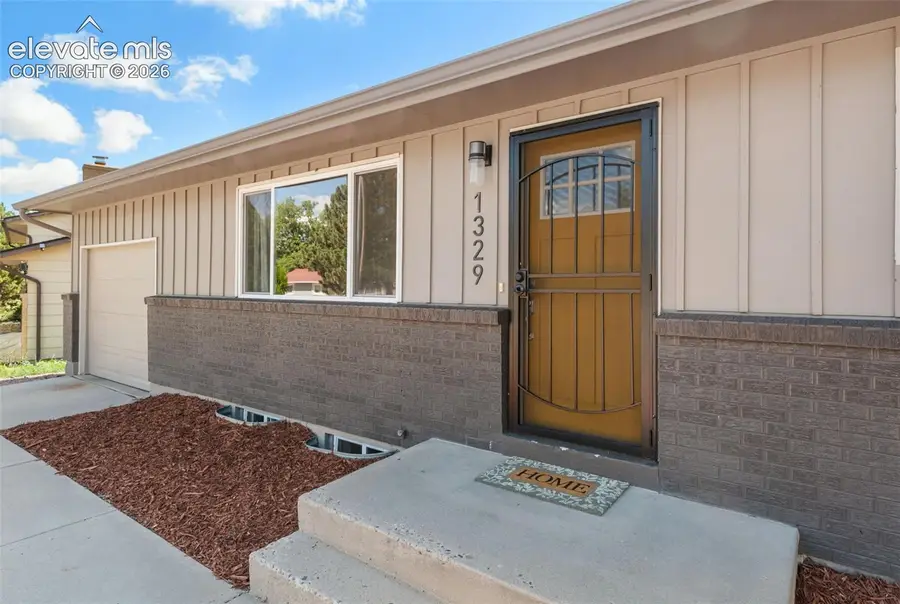 1329 Shenandoah Drive, Colorado Springs, CO 80910 - #2