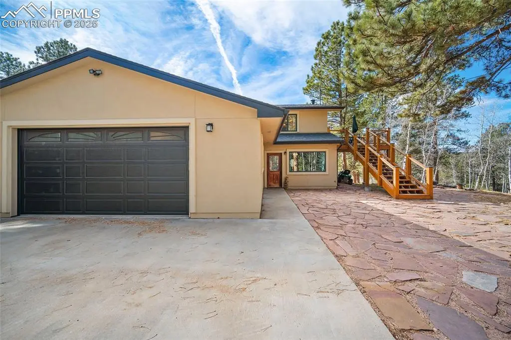 233 Pennsylvania Avenue, Woodland Park, CO 80863 - Image #1