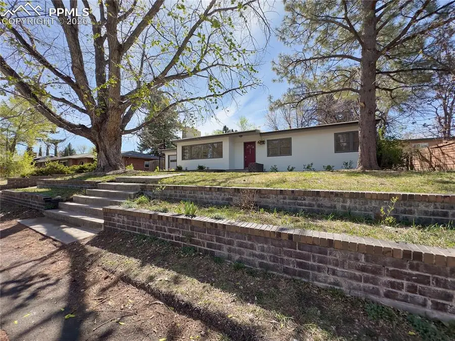 423 Pine Avenue, Colorado Springs, CO 80906 - #2