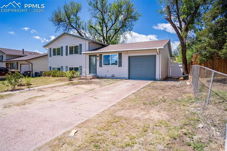 818 S Circle Drive, Colorado Springs, CO 80910 - #2