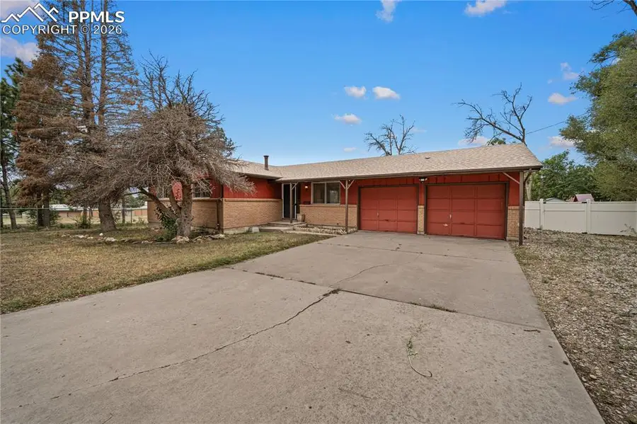 11 Macnaughton Road, Pueblo, CO 81001 - #2