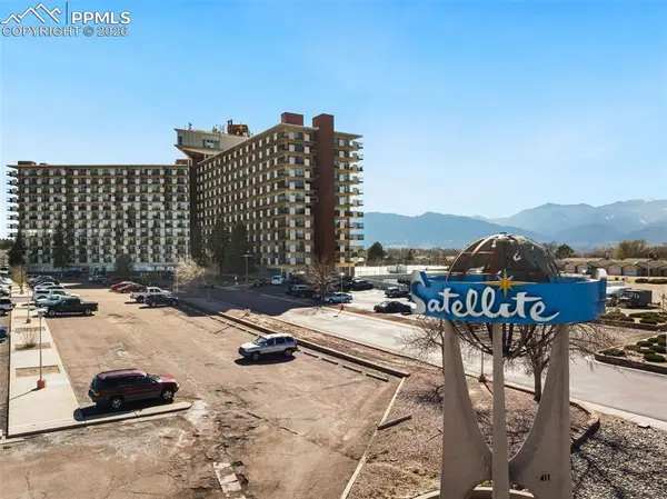 411 Lakewood Circle #A-212, Colorado Springs, CO 80910