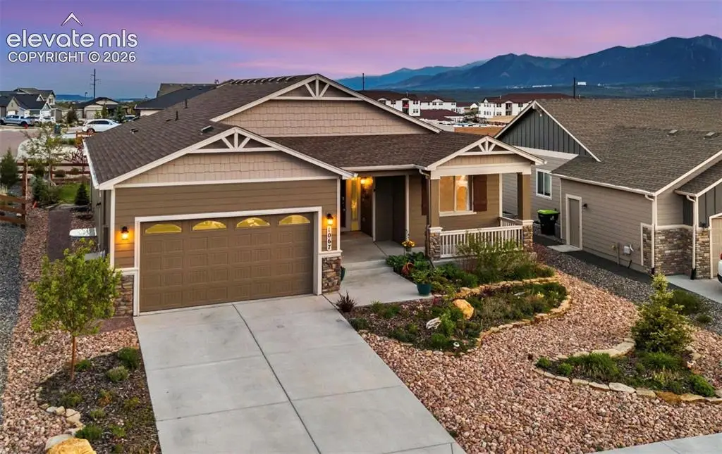 1067 Parkline Lane, Monument, CO 80132 - #1