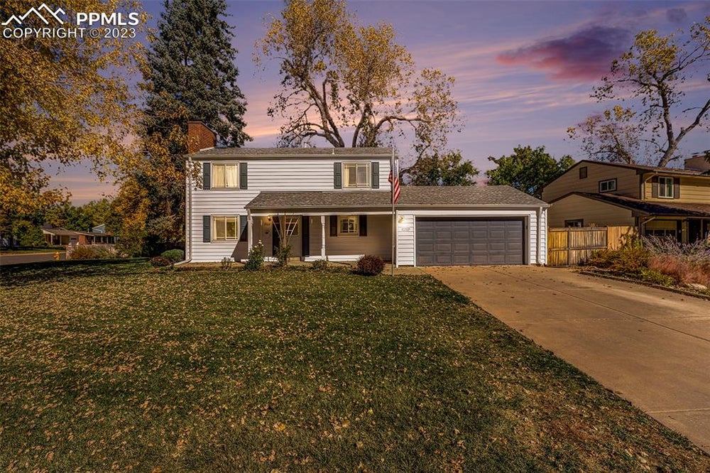 1960 S Kearney Way, Denver, CO 80224 - BHGRE