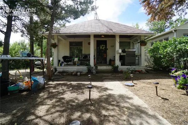 728 Prospect Lake Drive, Colorado Springs, CO 80910