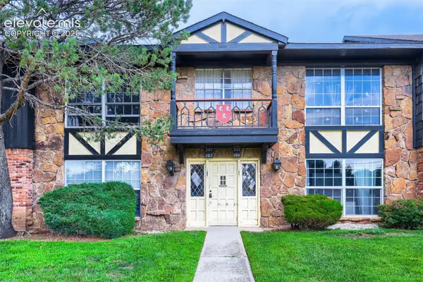 2902 Airport Road #107, Colorado Springs, CO 80910