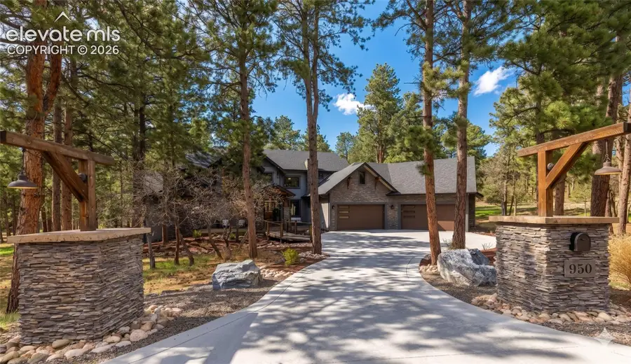 950 Tiner Trail, Monument, CO 80132 - #2