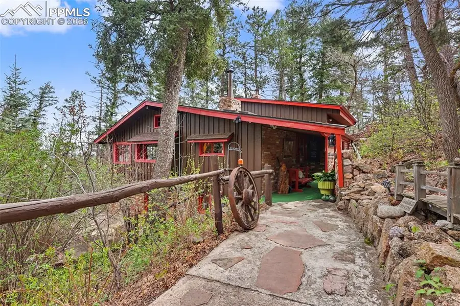 3875 Overlook Road, Colorado Springs, CO 80906 - #2