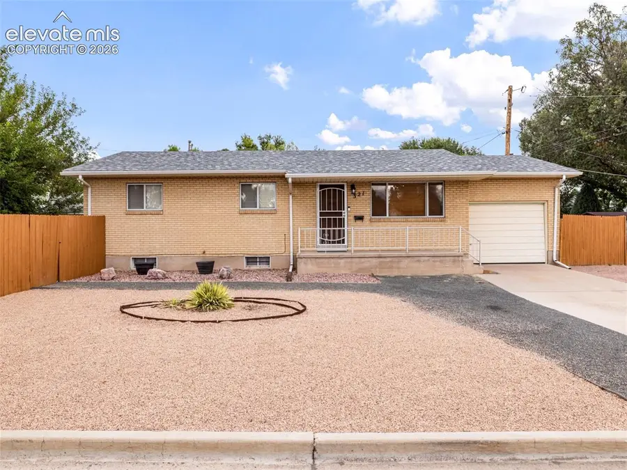 321 W Adams Avenue, Pueblo, CO 81004 - #2