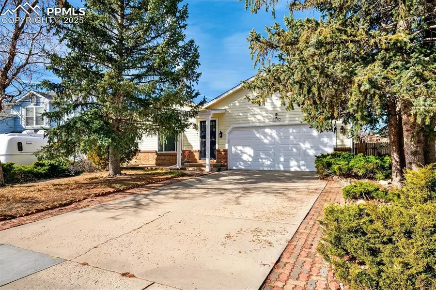 8230 Camfield Circle, Colorado Springs, CO 80920 - Image #2