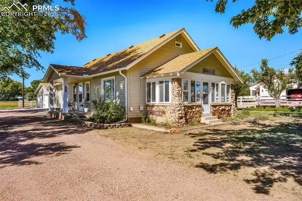 401 Dozier Avenue, Canon City, CO 81212