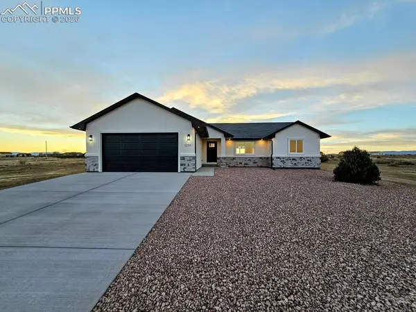 1259 N Blazing Trail Drive, Pueblo, CO 81007