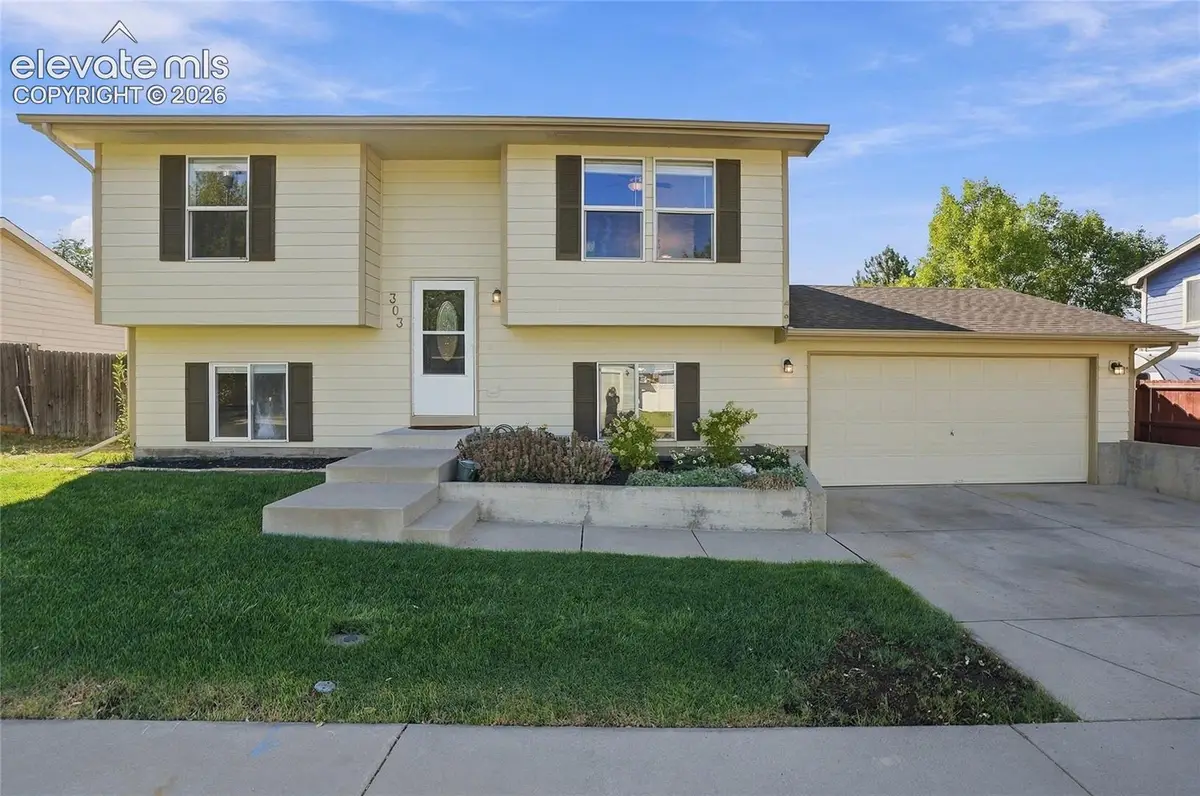303 Sundance Parkway, Dacono, CO 80514 - #1