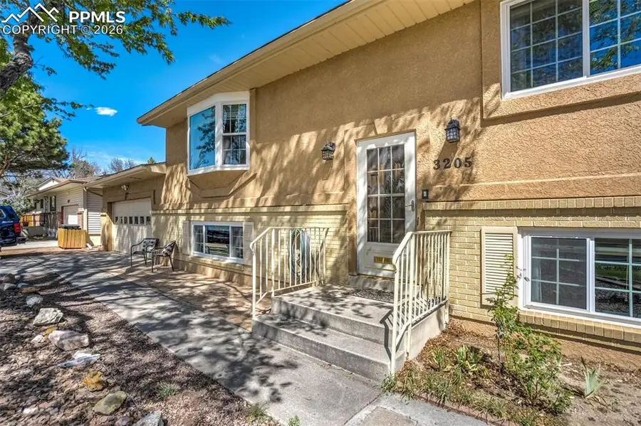 3205 Raindrop Drive, Colorado Springs, CO 80917 - #3