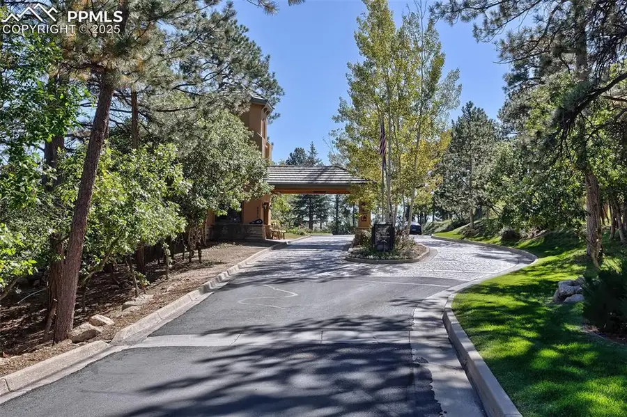 4688 Stone Manor Heights, Colorado Springs, CO 80906 - Image #3