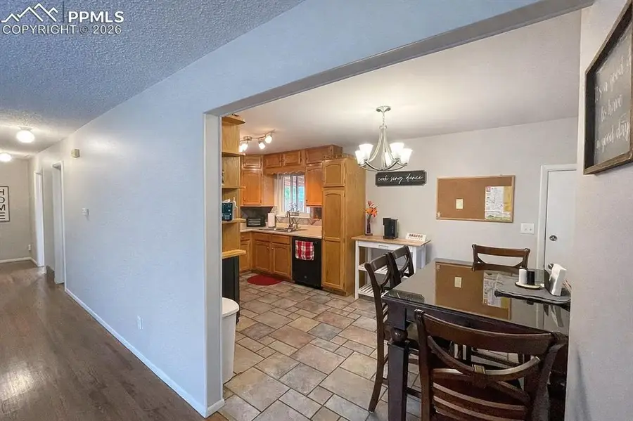 424 Redwood Drive, Colorado Springs, CO 80907 - #3