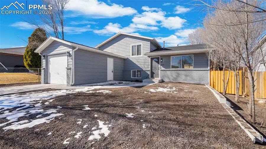 4346 College View Drive, Colorado Springs, CO 80906 - Image #2