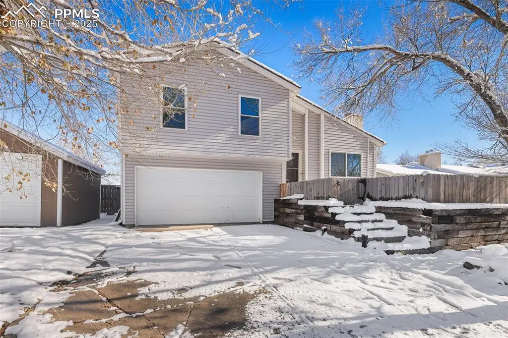 910 Fountain Mesa Road, Fountain, CO 80817 - Image #1