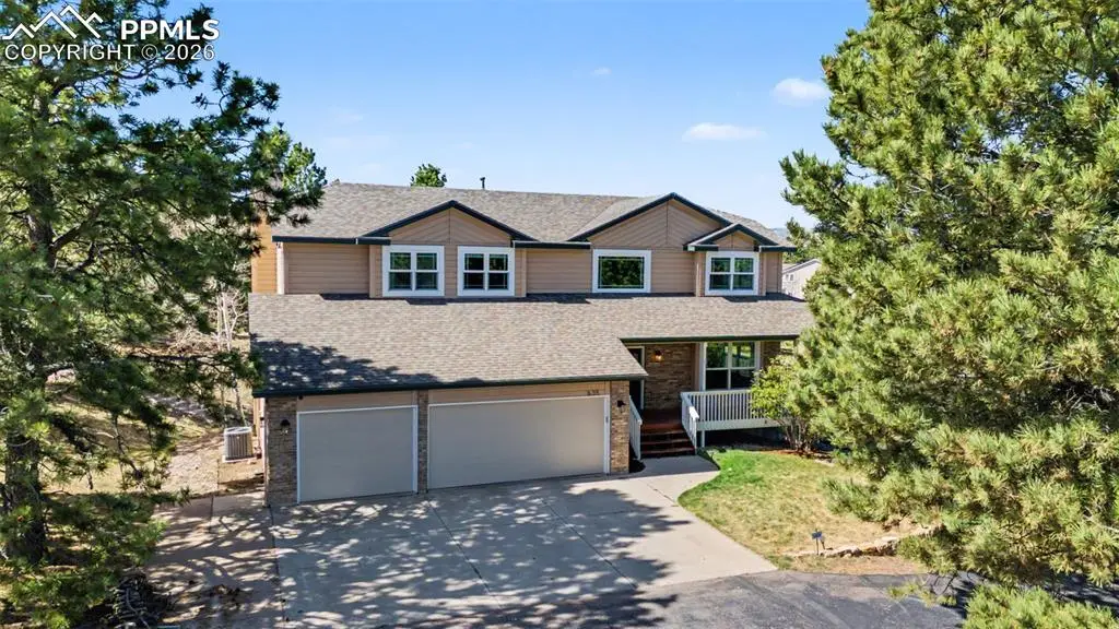 635 E Kings Deer Point, Monument, CO 80132 - #1