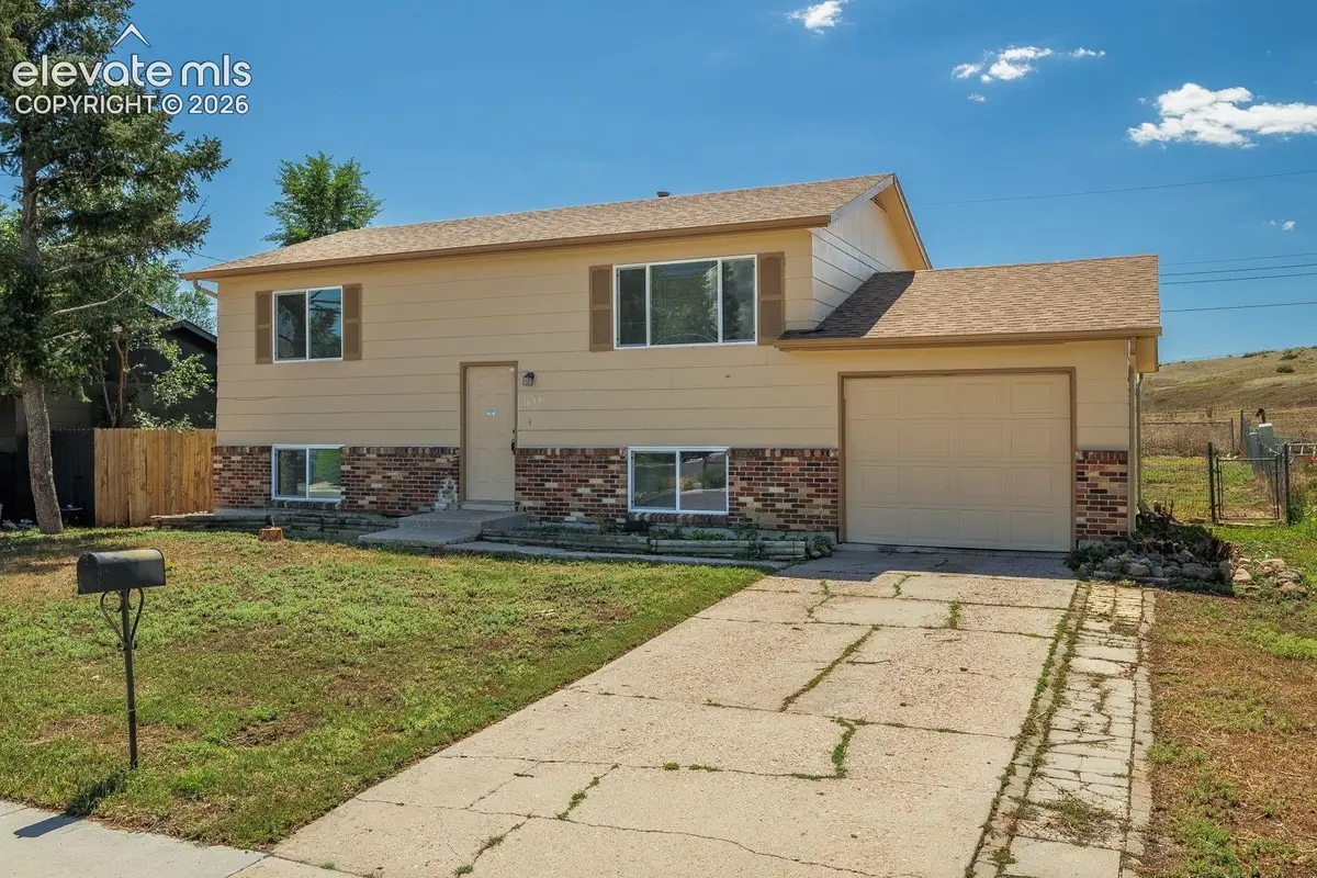 1648 Kensington Drive, Colorado Springs, CO 80906 - #1