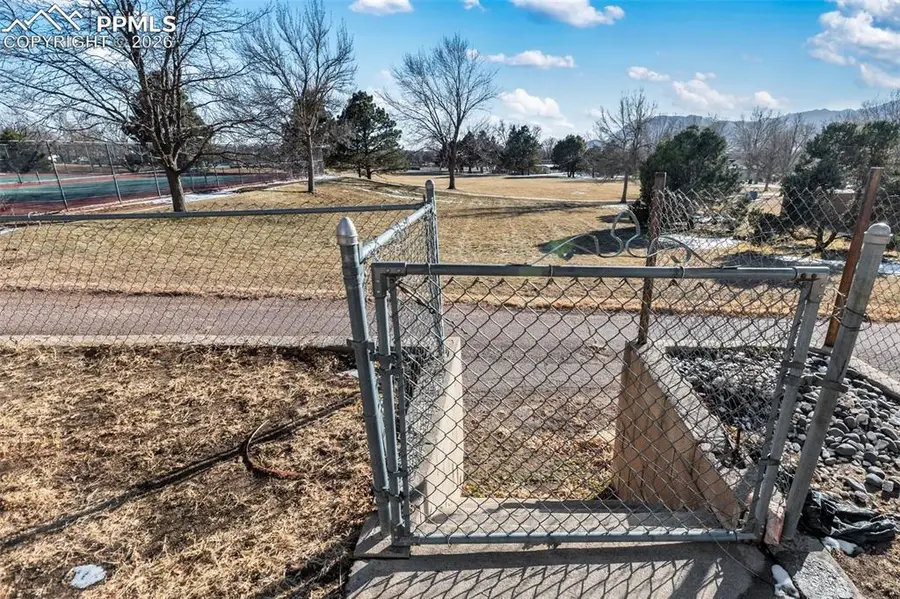 1211 Cumberland Street, Colorado Springs, CO 80907 - Image #3