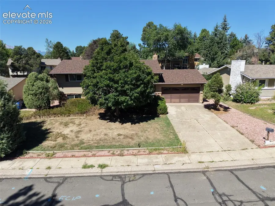 3082 W Whileaway Circle, Colorado Springs, CO 80917 - #2