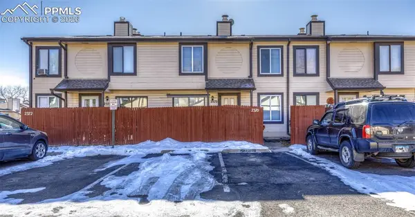 2370 Lexington Village Lane, Colorado Springs, CO 80916