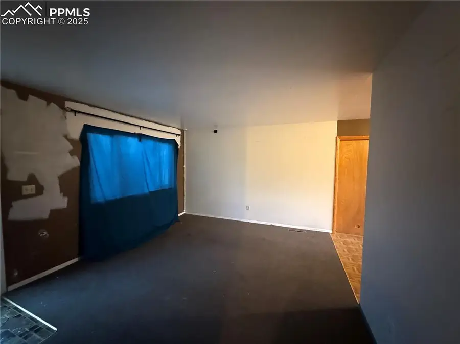 4325 Axtell Street, Colorado Springs, CO 80906 - Image #2