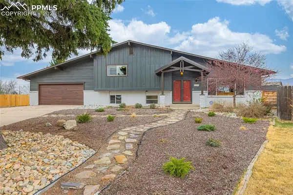 2306 Providence Circle, Colorado Springs, CO 80909