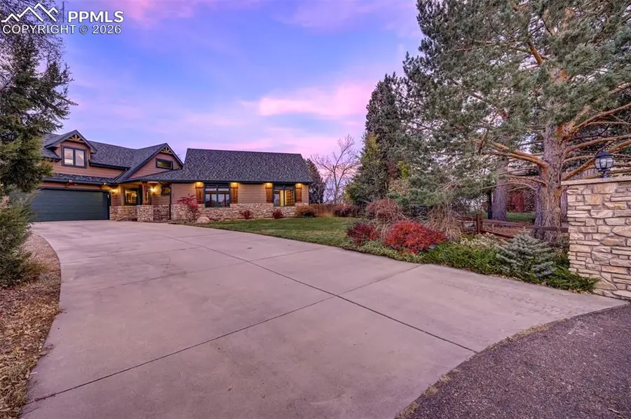 202 Rockledge Court, Manitou Springs, CO 80829 - #2