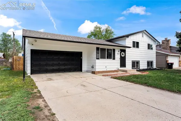 1023 Fosdick Drive, Colorado Springs, CO 80909