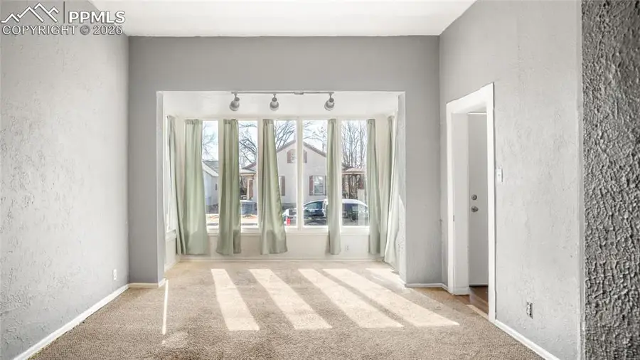 611 W 11th Street, Pueblo, CO 81003 - #3