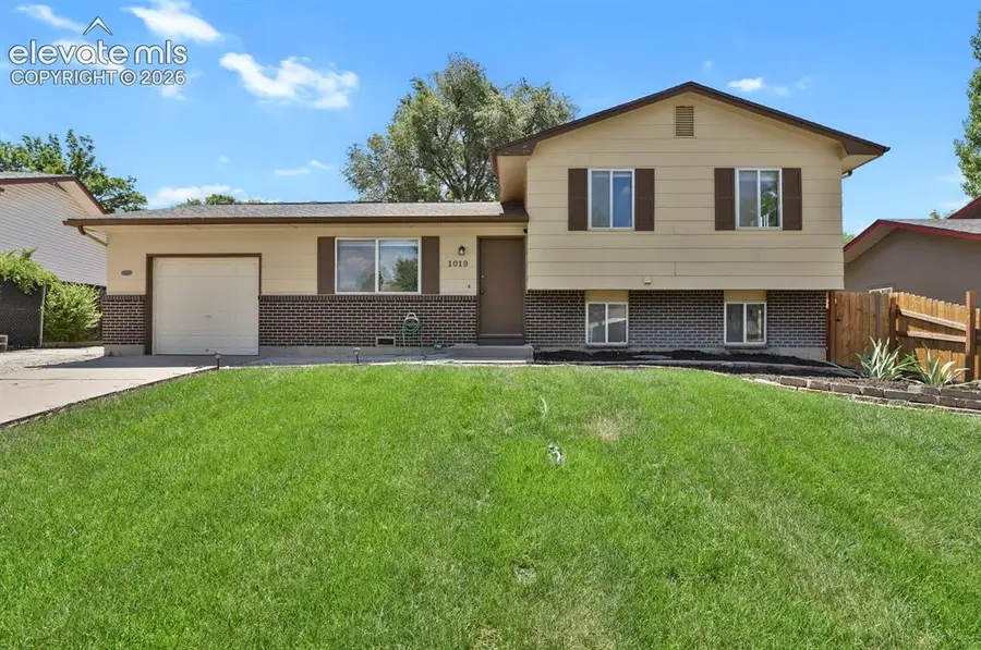 1019 De La Vista Lane, Colorado Springs, CO 80911 - #2
