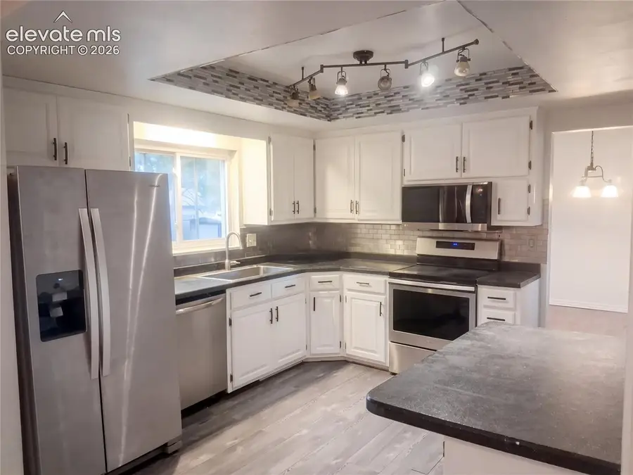 4015 Valli Vista Road, Colorado Springs, CO 80909 - #2