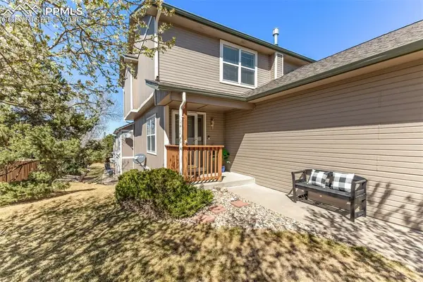 3167 Hearthridge Circle, Colorado Springs, CO 80918