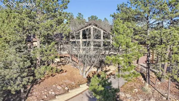 530 Buckeye Drive, Colorado Springs, CO 80919