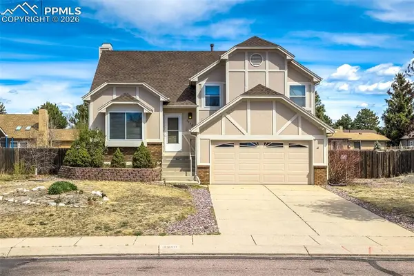3940 Dewpoint Drive, Colorado Springs, CO 80920