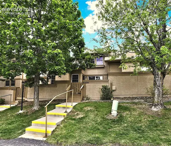 6109 Pine Hill Drive, Colorado Springs, CO 80918