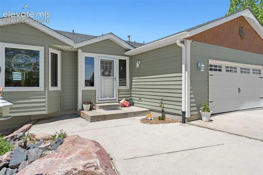 8191 Sun Country Drive, Elizabeth, CO 80107 - #2