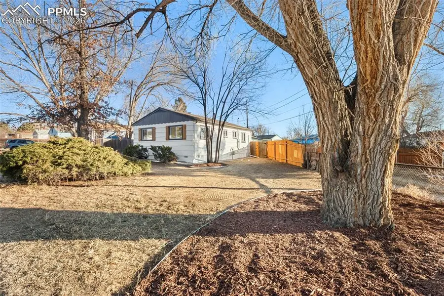 303 Edgewood Drive, Colorado Springs, CO 80907 - Image #2