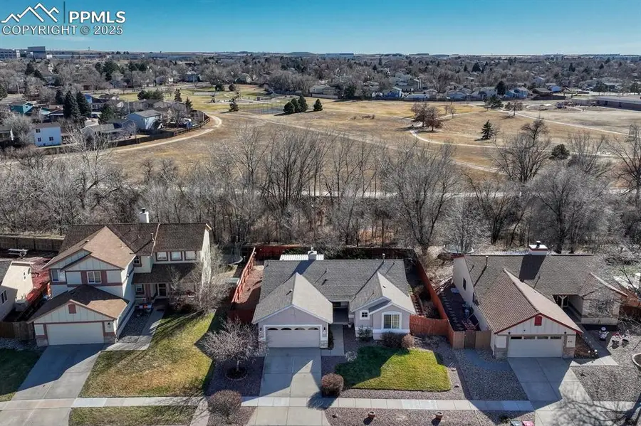 795 Aspenglow Lane, Colorado Springs, CO 80916 - Image #2