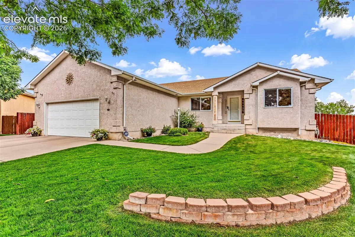 11 Hardwick Court, Pueblo, CO 81005 - #1